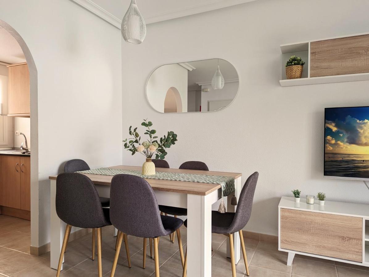Apartamento Las Palmeras - Con Terraza, Barbacoa, Aire Acondicionado Y A 250M De La Playa! Los Alcázares Zewnętrze zdjęcie