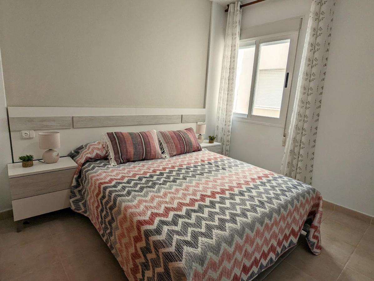 Apartamento Las Palmeras - Con Terraza, Barbacoa, Aire Acondicionado Y A 250M De La Playa! Los Alcázares Zewnętrze zdjęcie
